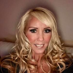 Meet your Posher, Tania